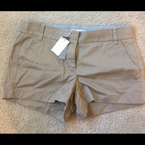NWT Women’s J Crew Dark Khaki Chino Shorts Size 8